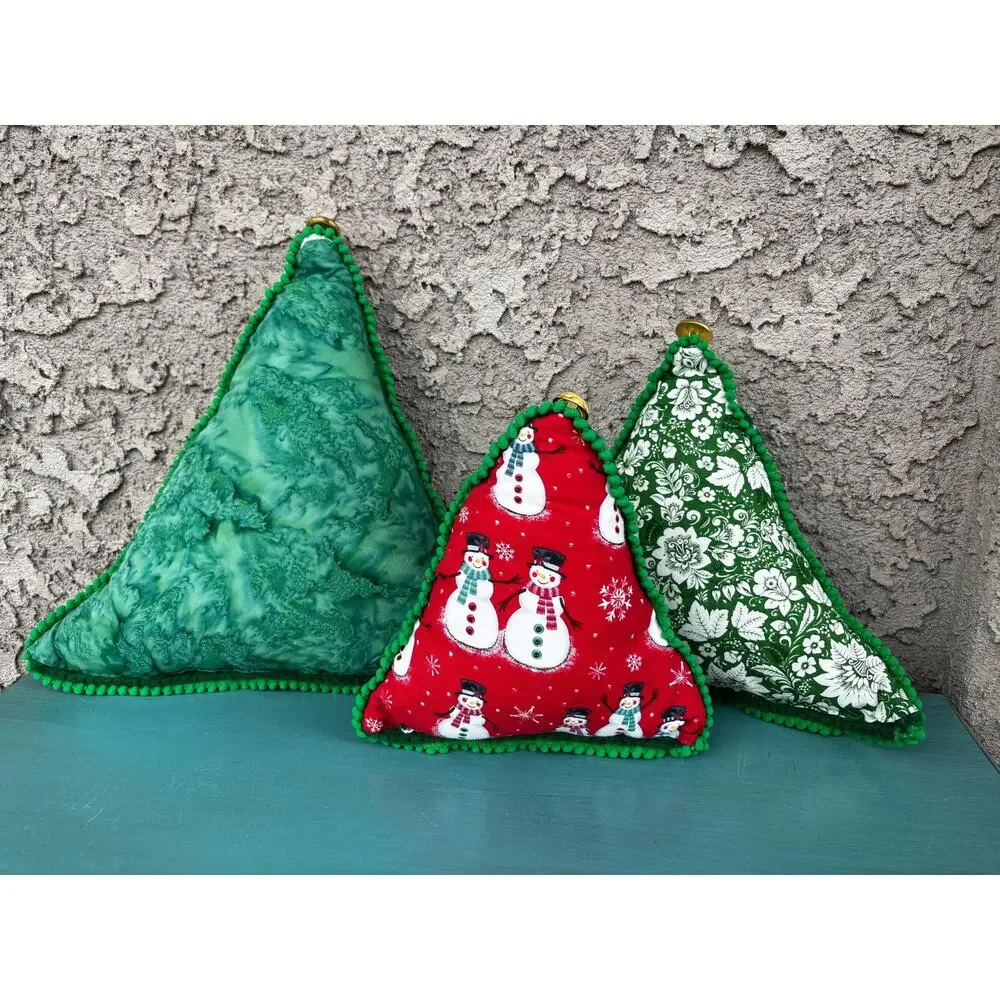 Reversible Handmade Tree Shaped Throw Pillow Set: Green Holiday Home Decor